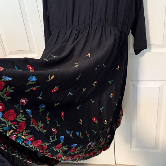 NWOT Torrid Black Dress with Floral Embroidery - Picture 5 of 6